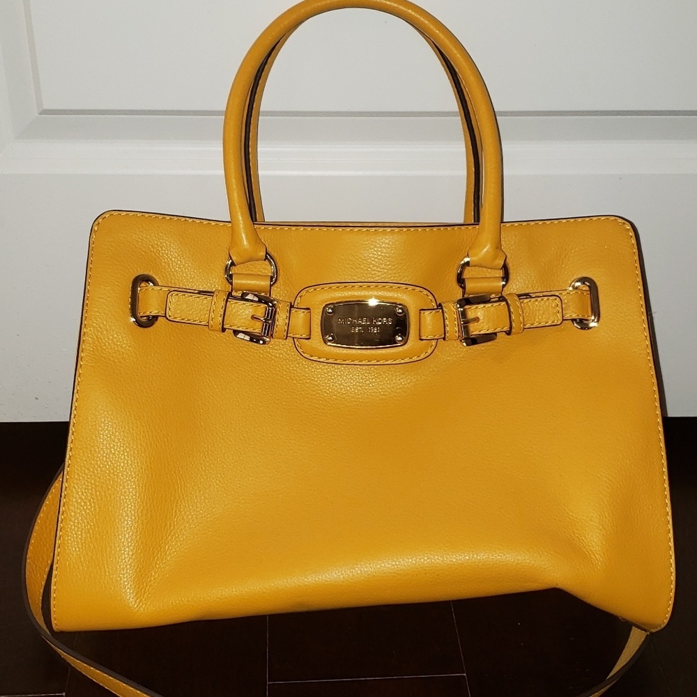 Michael Kors Bag. BRAND NEW! - Picture 2 of 7